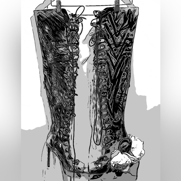 Lace-Up Hottie Boot 7.5 - Picture 3 of 3